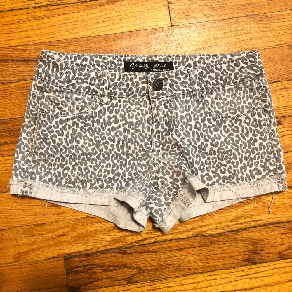 Cheetah print jean shorts - Picture 1 of 3